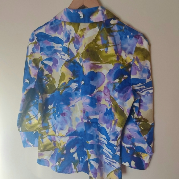 Watercolor tie waist blouse - Picture 4 of 8